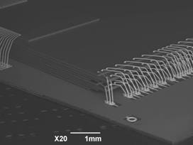 32GB产品结构的SEM(扫描电子显微镜)照片