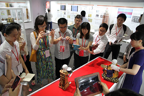 第五届“东芝杯教案大赛”获奖者到访日本东芝积极推进“自主创新”理念
