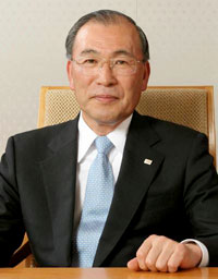 新任东芝总裁兼首席执行官